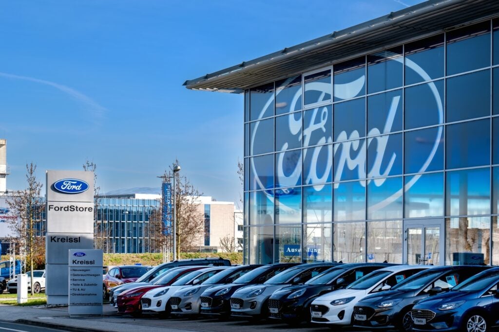 4 News Article Image Джим Фарли говорит, что продажи Ford выросли на 16% в апреле перед звонком о доходах: «Клиенты действительно отреагировали на наш...» - Ford Motor