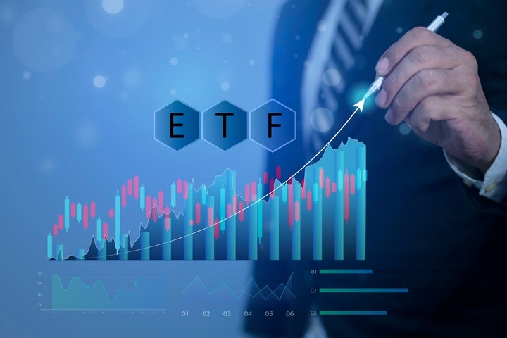 Lazard Transforms Mutual Fund Into IEQ ETF Amid Rising Demand For International Stocks