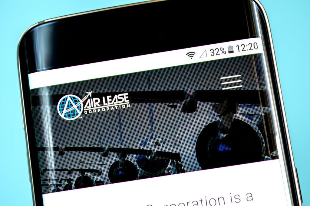 This Air Lease Analyst Turns Bullish; Here Are Top 3 Upgrades For Tuesday - Kinetik Holdings (NYSE:KNTK), Air Lease (NYSE:AL)