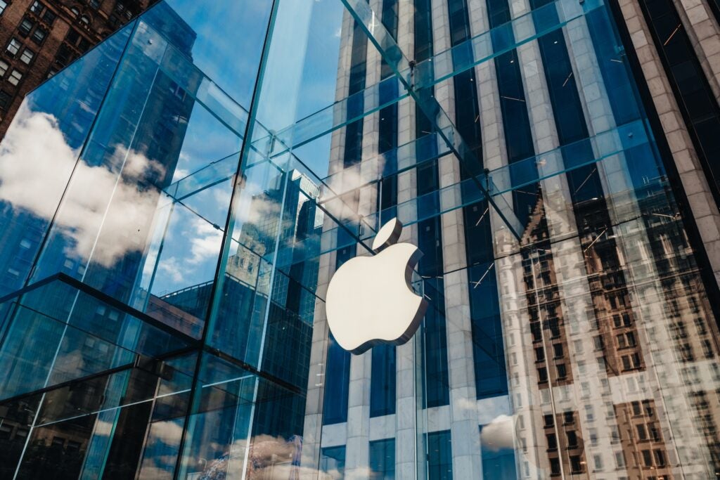 Apple Liquid Glass Interface