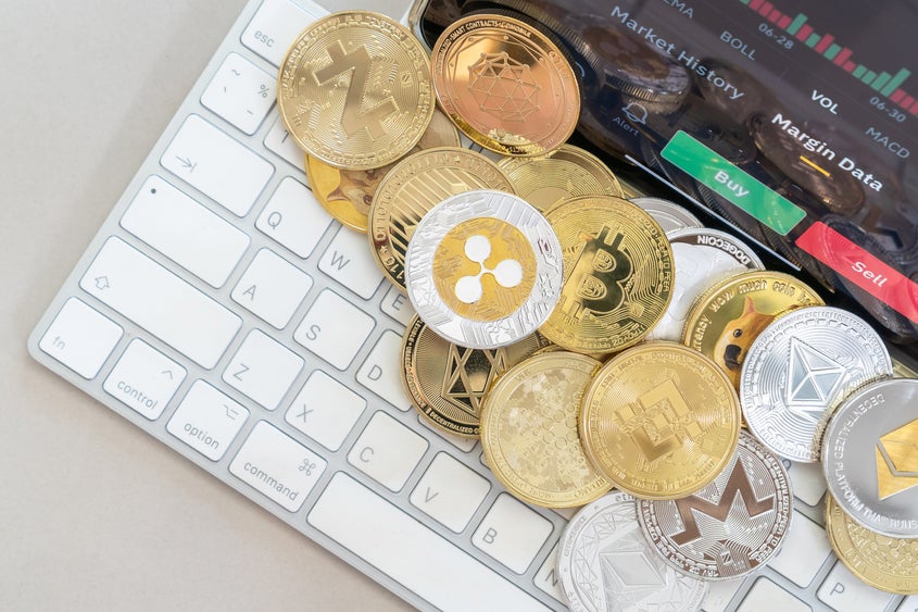 Bitcoin, Ethereum, XRP, Dogecoin Kick Off Week In Green – But BTC Sell Signal Hints At Pullback