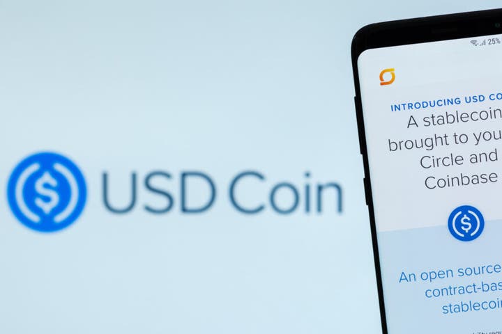 Stablecoins Pose 'Systemic Risk' To US Banks And Dollar, Former BoE Advisor Warns: 'They're Very Bad Customers For The Banking System'