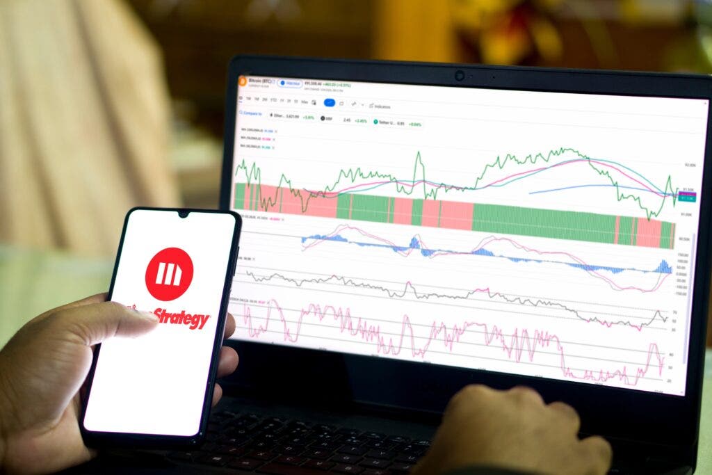 Feature Image for interests on Benzinga Neuro, CryptoCurrency, Cryptocurrency, Financial Services from benzinga.com