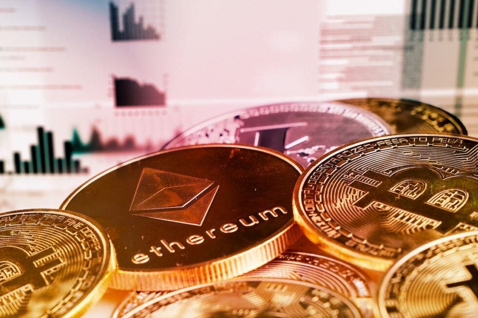 Feature Image for interests on Bitcoin, Bitcoin Cash, Bitcoin Sv, CryptoCurrency from benzinga.com