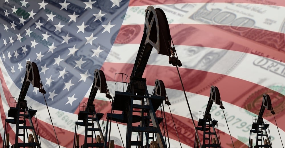 Wall Street's Most Accurate Analysts Weigh In On 3 Energy Stocks With Over 8% Dividend Yields