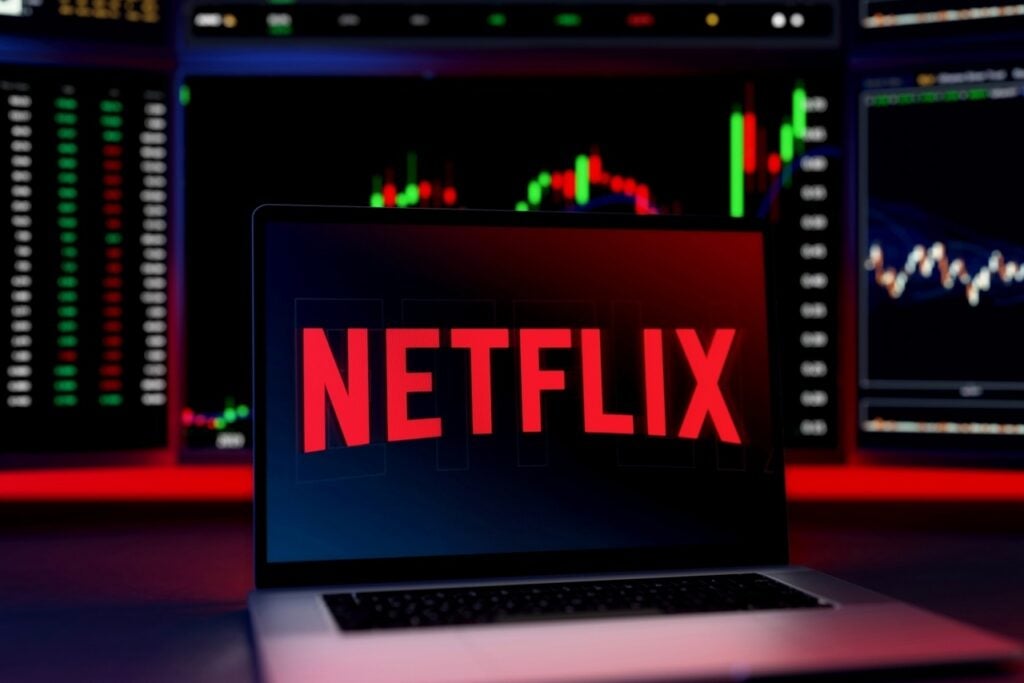 4 News Article Image Netflix, BlackSky Technology And Other Big Stocks Moving Lower In Friday's Pre-Market Session - BlackSky Technology  ( NYSE:BKSY ) , Greenlane Hldgs  ( NASDAQ:GNLN ) 