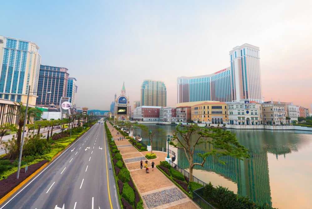 1 News Article Image Las Vegas Sands Stock Rallies After Strong Q2: Details - Las Vegas Sands  ( NYSE:LVS ) 