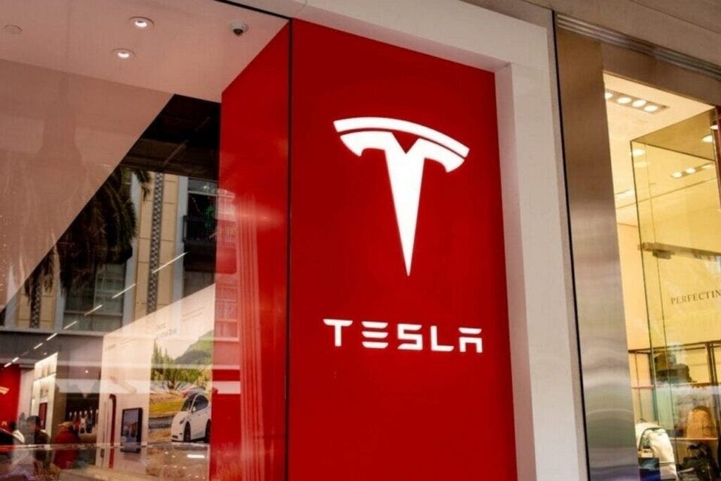 Feature Image for interests on Consumer Cyclical, Expert Ideas, Long Ideas, News from benzinga.com
