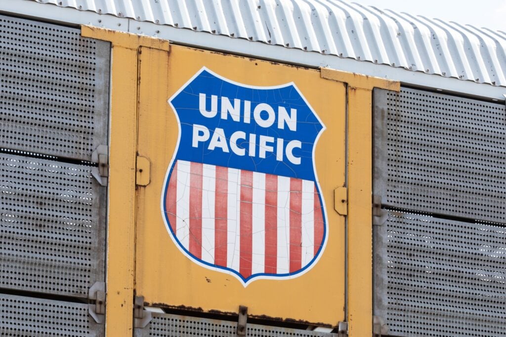 1 News Article Image This Union Pacific Analyst Is No Longer Bullish; Here Are Top 5 Downgrades For Wednesday - Albemarle  ( NYSE:ALB ) , Baker Hughes  ( NASDAQ:BKR ) 
