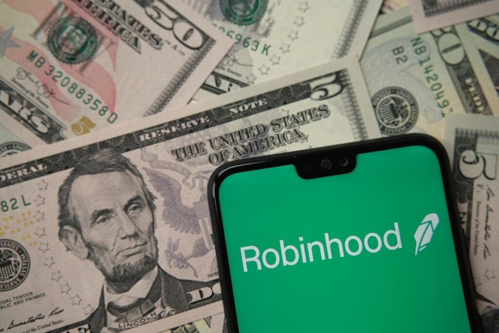 Graham Stephan Missed a 250% Gain on Robinhood Stock—Here’s the Investing Lesson He Shared – Robinhood Markets (NASDAQ:HOOD)