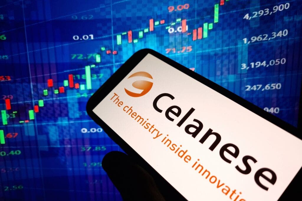 Feature Image for interests on Basic Materials, Losers, Markets, News from benzinga.com