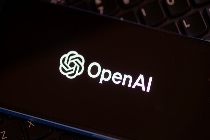 OpenAI CEO Sam Altman Reveals 'Sci-Fi' AI Companion Vision With Ex-Apple Design Chief Jony Ive To Replace Smartphones - Apple  ( NASDAQ:AAPL ) 