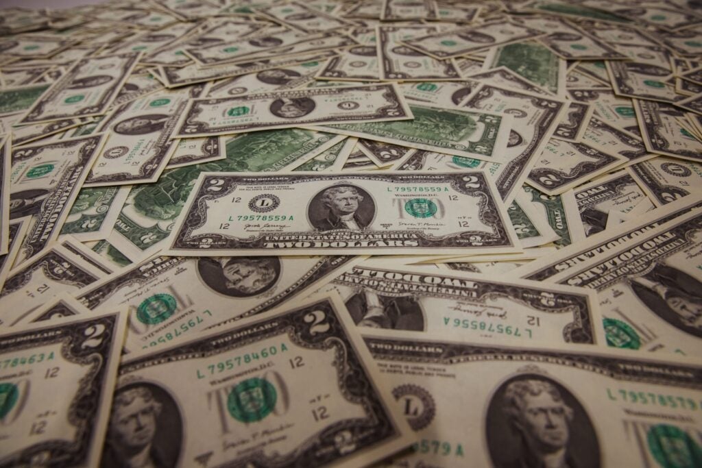 What Americans Said About Money In 1994 Still Rings Alarm Bells For Today's Crisis