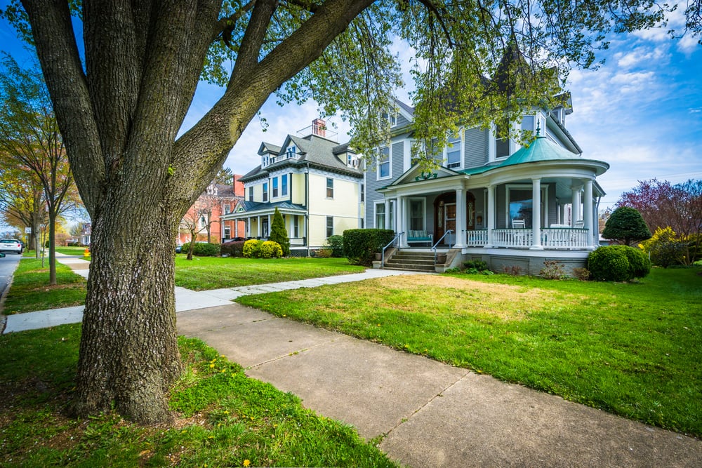 After Thieves Took His Lawn Equipment, A Husband Wants To Move Out Of Their New House. Dave Ramsey Calls Him ‘A Drama Queen’