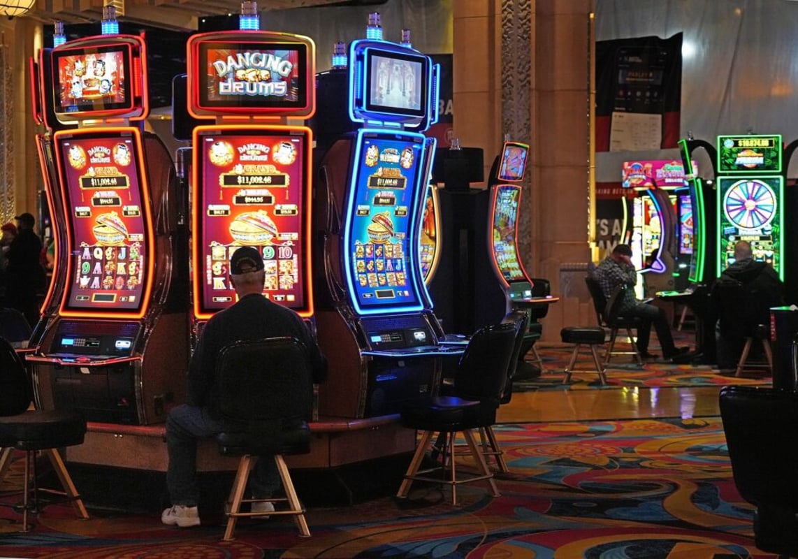 Couple Earning $200,000 Clash Over $1,000 Gambling Win — Wife Says ...