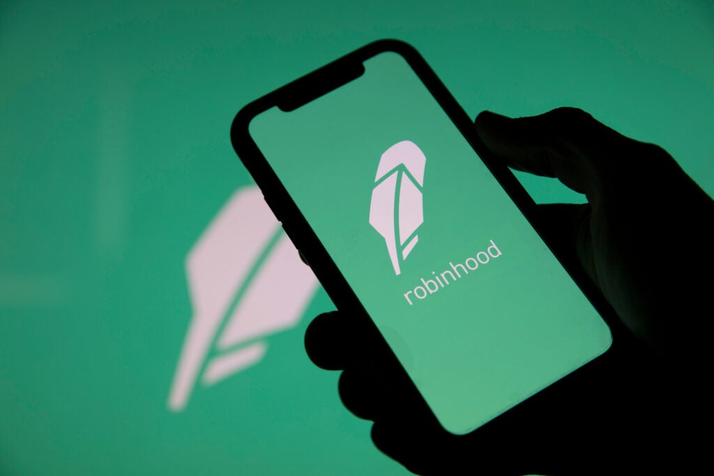 3 News Article Image ¿Qué está pasando con las acciones de Robinhood Markets el lunes? - Robinhood Markets