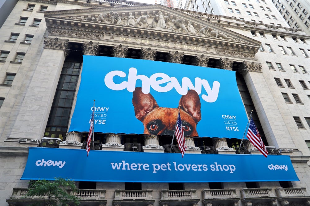0 News Article Image This Chewy Analyst Turns Bullish; Here Are Top 5 Upgrades For Thursday - Adient  ( NYSE:ADNT ) , Chewy  ( NYSE:CHWY ) 