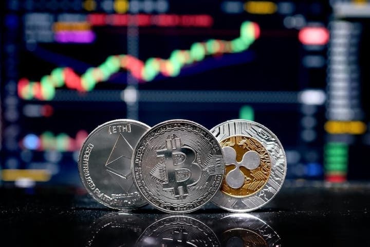 Bitcoin, Ethereum, XRP, Dogecoin Tread Water As Shutdown Looks Inevitable