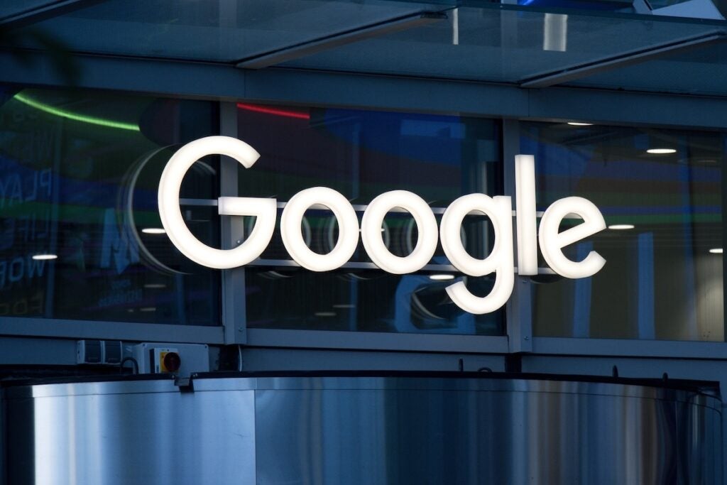 Google Ad Momentum And AI Push Could Power Big Quarter, Analyst Says - Alphabet (NASDAQ:GOOGL)