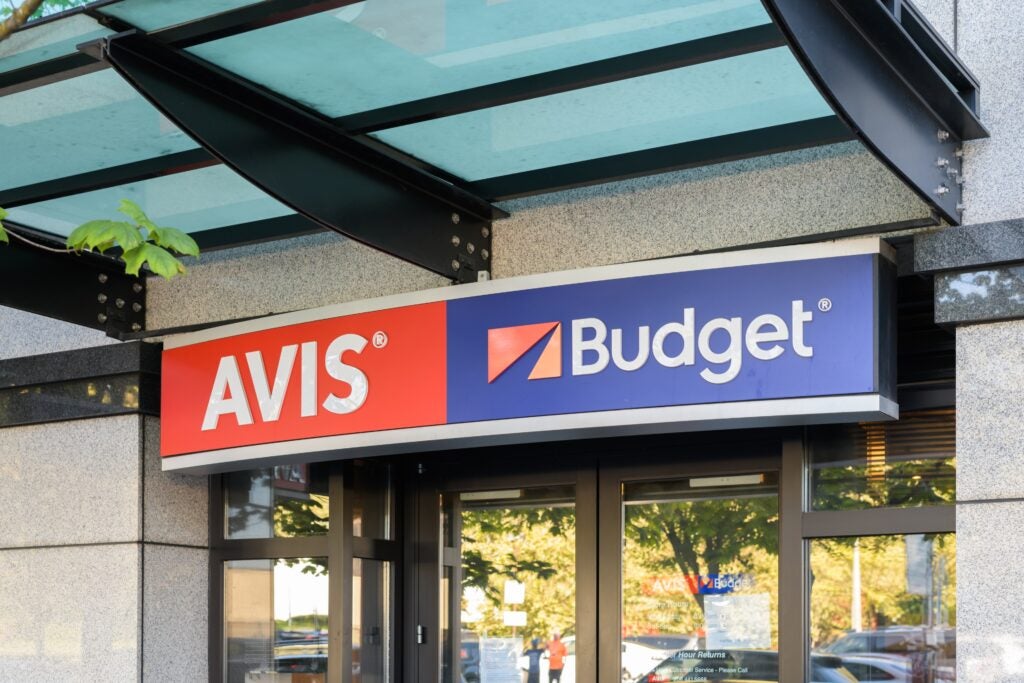 1 News Article Image Акции Avis Budget растут после отчета о прибылях за 3 квартал - Avis Budget Gr