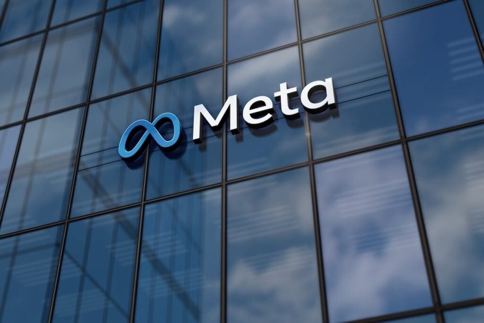 Meta Ad Momentum, $100B AI Bet Drive Growth: Analyst - Meta Platforms (NASDAQ:META)