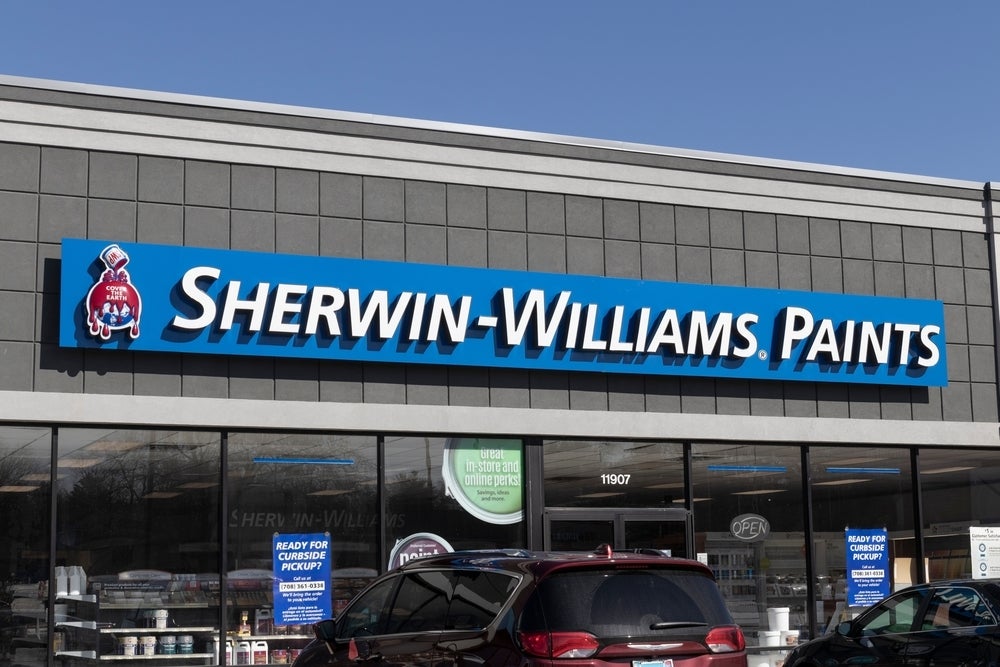 1 News Article Image Sherwin-Williams Shines In Q3 Thanks To Strong Paint And Coatings Sales Despite Soft Demand - Sherwin-Williams  ( NYSE:SHW )