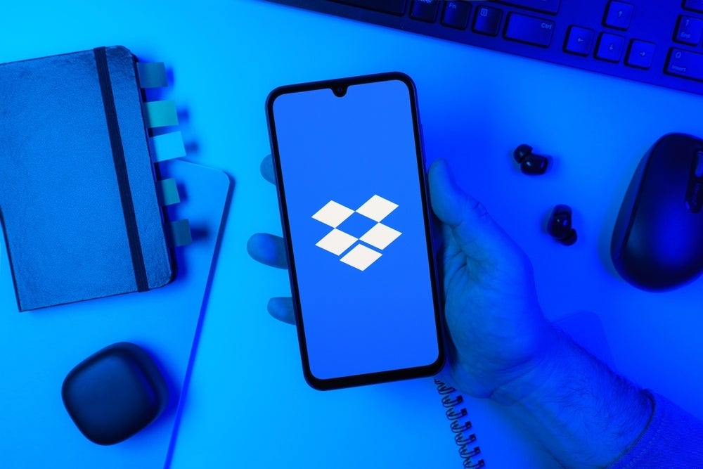 2 News Article Image Dropbox CEO Drew Houston Shares The Two Marketing Hacks He Used To Get Millions Of Paying Customers: 'Give People Tools To Spread The Word' - Dropbox  ( NASDAQ:DBX ) 