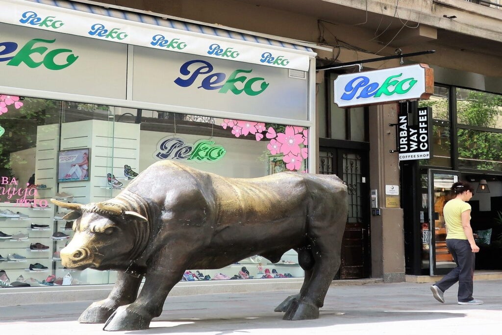 Trading information on Pluang platform