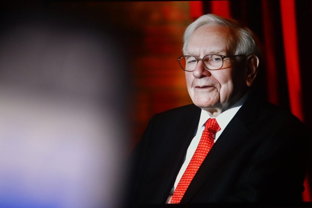 Buffett's Big Bet Banks Billions: Here's How Much Berkshire Hathaway Is Up On Alphabet