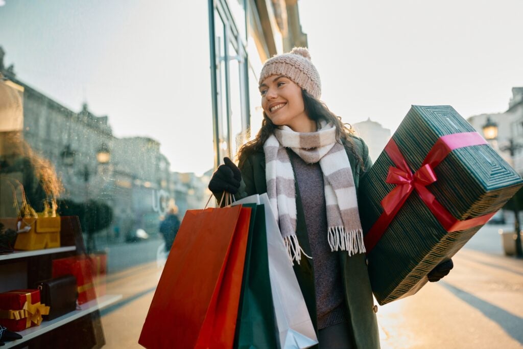 10 Retail Stocks To Watch As Holiday Season Begins