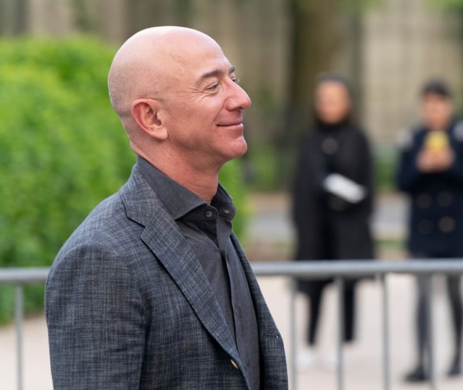 Jeff Bezos Denies Advising Gen Z To Flip Burgers Or Slog It At Real World Jobs Like Palantir, But Elon Musk Says Trump 'Worked' At McDonalds