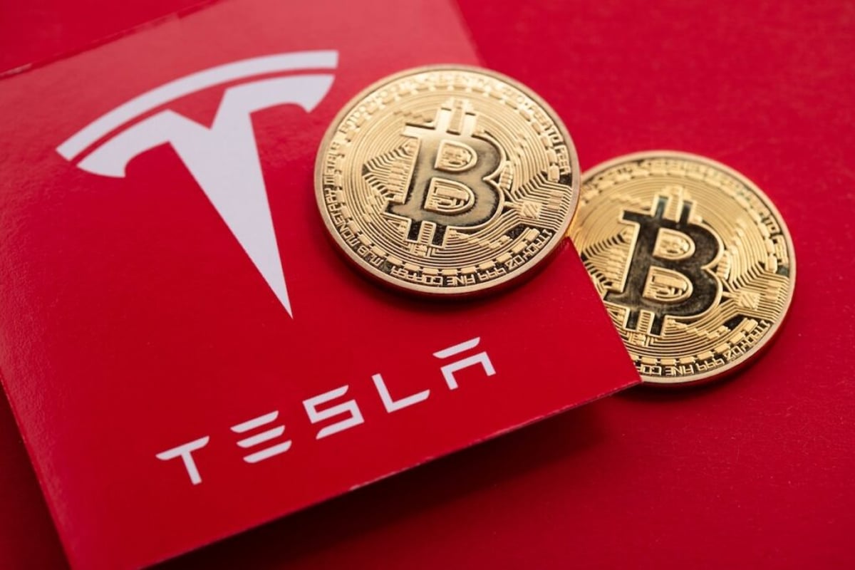 Tesla Didn't Sell Any Bitcoin In Q4, But The Elon Musk-Led Company's Paper Losses Amounted To Millions
