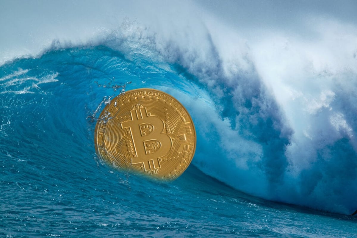 Bitcoin Hits 15-Month Low As Fear-Driven Selling Drags Ethereum, XRP, Dogecoin Lower