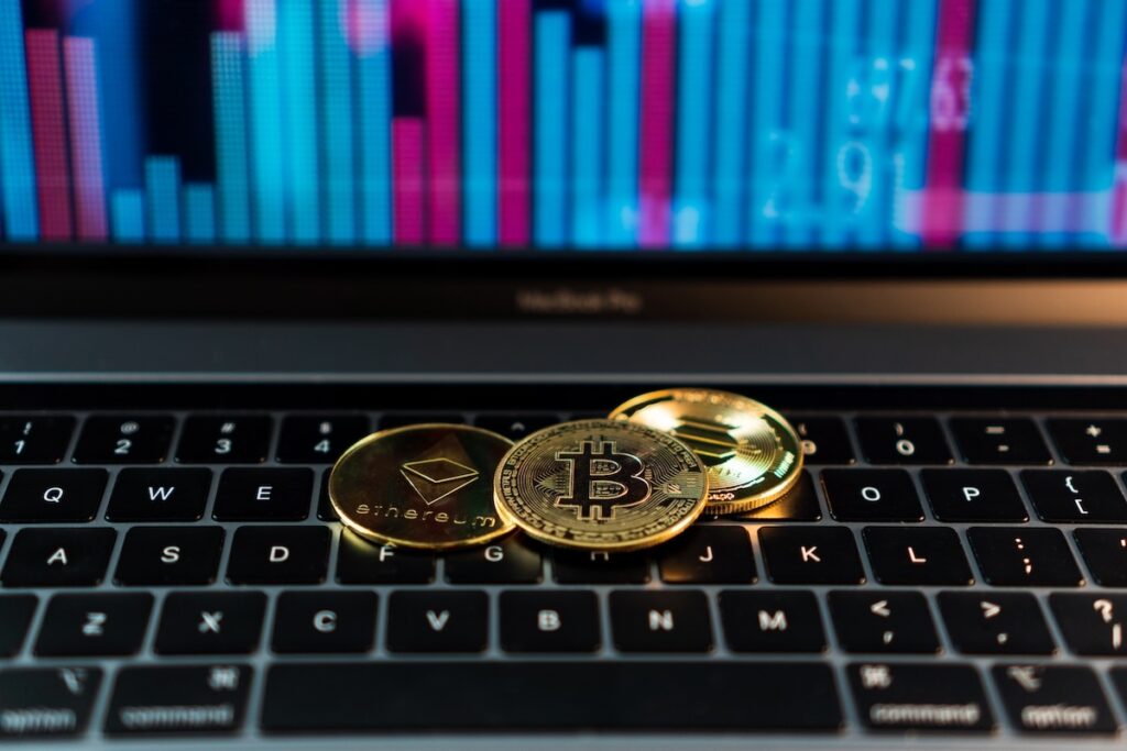 Bitcoin, Ethereum, XRP, Dogecoin Spike 3% As Oil Reverses Gains