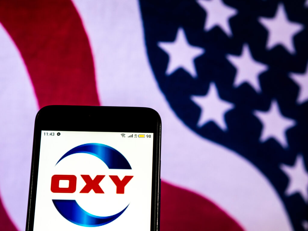 Occidental Petroleum Stock Falls As Trump Iran De-Escalation Signals Hit Oil
