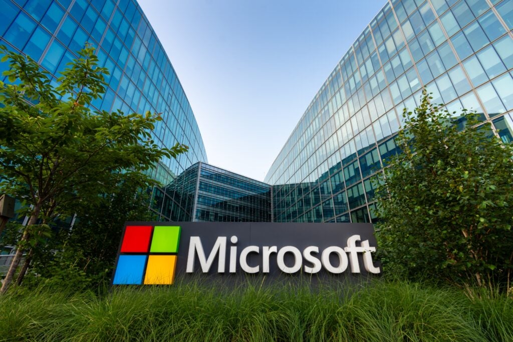 4 News Article Image ¿Qué está sucediendo con las acciones de Microsoft el lunes?