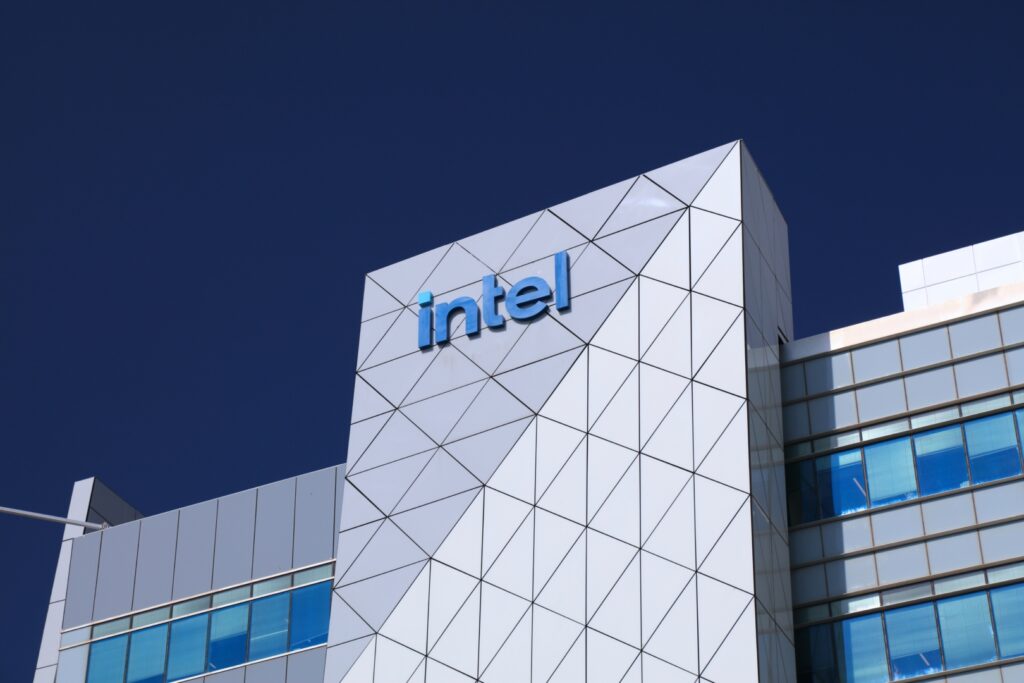 Intel Stock Soars Nearly 20% Overnight As Jim Cramer Says 'Paranoid' INTC Is Back, Gene Munster Notes AI Boom Still Early