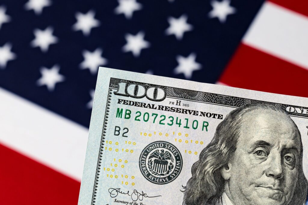 Top Economist Warns US Economy Is More Fragile Than It Looks: 'The Situation Is Tenuous'