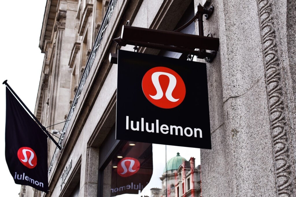 Lululemon Stock Falls On Weak Outlook As Company Grapples With Recent 'Headwinds'